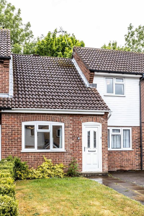 Capri 13 Sa - 3 Bedroom House Close To Loughborough University, Ev Car Facilities, Free Parking, Free Wifi - Ask For Contractor Rates! Exterior photo